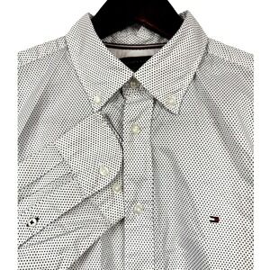 Tommy Hilfiger Mens Long Sleeve Button Down Shirt Dotted Pattern‎